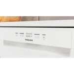 Hotpoint 13 Place Settings Freestanding Dishwasher - White - Image 6