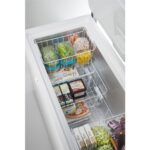 Hotpoint 390 Litre Chest Freezer - White - Image 8